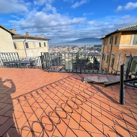 6 Guests With Terrace *