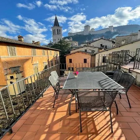 6 Guests With Terrace *