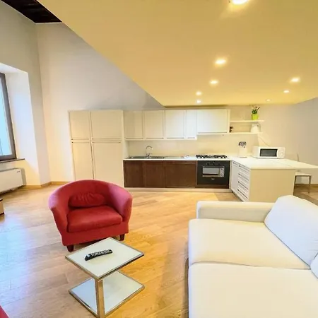 شقة 6 Guests With Terrace