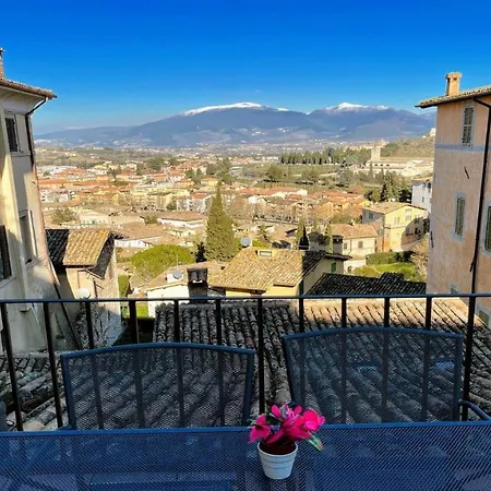 6 Guests With Terrace Apartament Spoleto