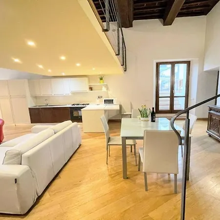 6 Guests With Terrace